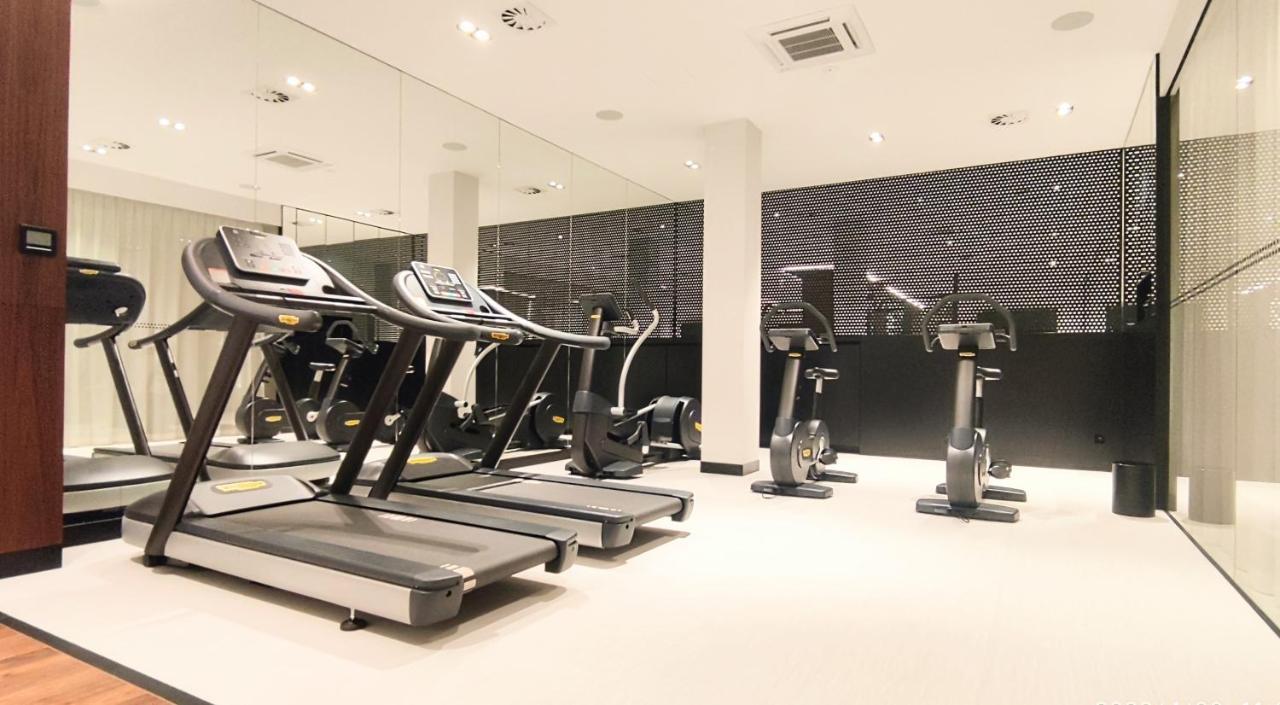 Apartament Amber Centrum Гданск Екстериор снимка