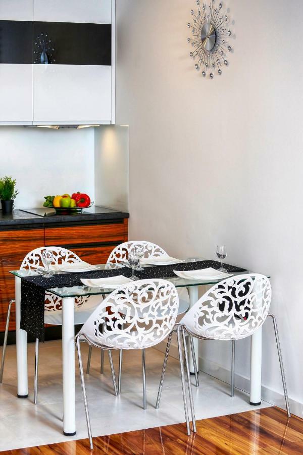 Apartament Amber Centrum Гданск Екстериор снимка